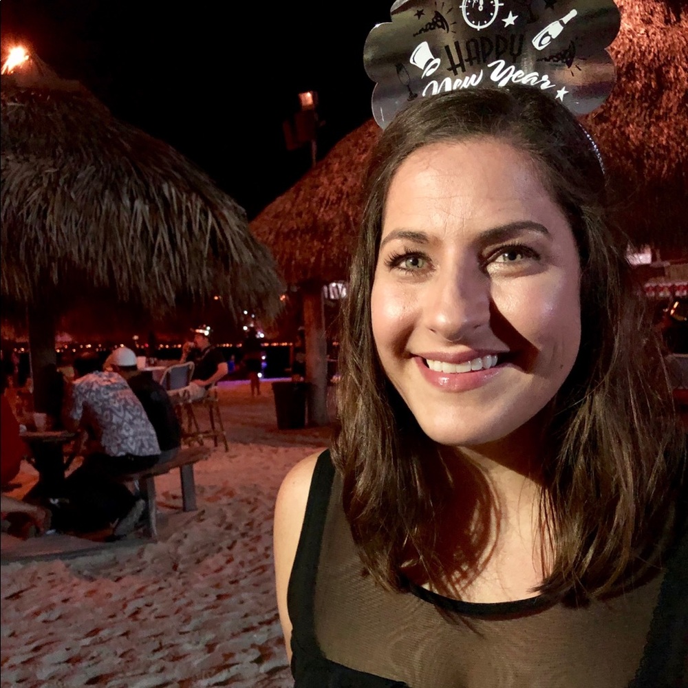 Meet your Posher, Carly